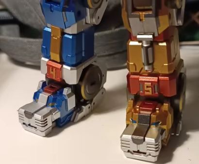 Voltron - MICRO COSMOS MC-01S ELVIS - Edition War God